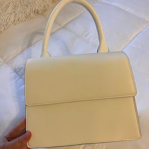 white crossbody purse